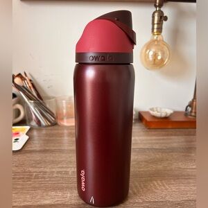 Owala 32oz Water Bottle